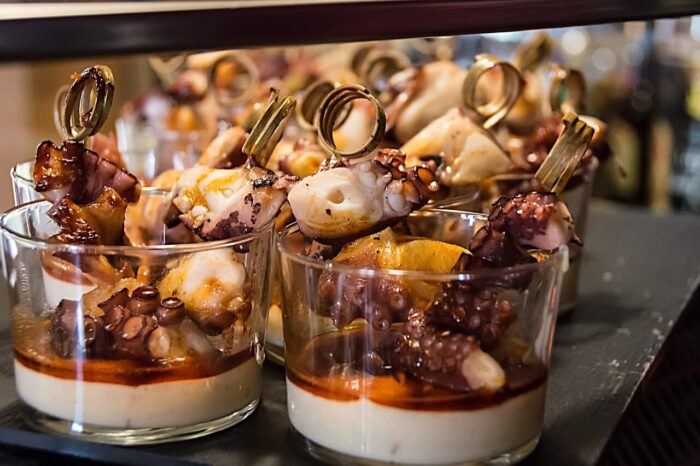 Pintxos en Vitoria: guía para disfrutar de esta experiencia al máximo